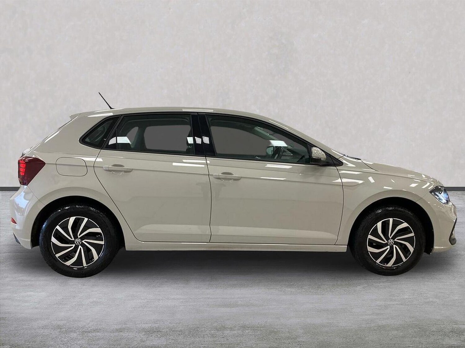 Used Volkswagen Polo 2023 for sale - 76268364: Photo 3