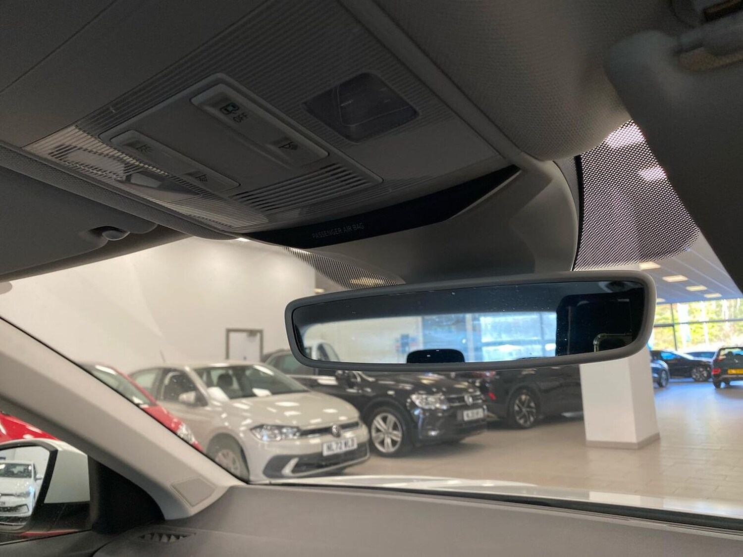 Used Volkswagen T-Roc 2018 for sale - 76605545: Photo 14