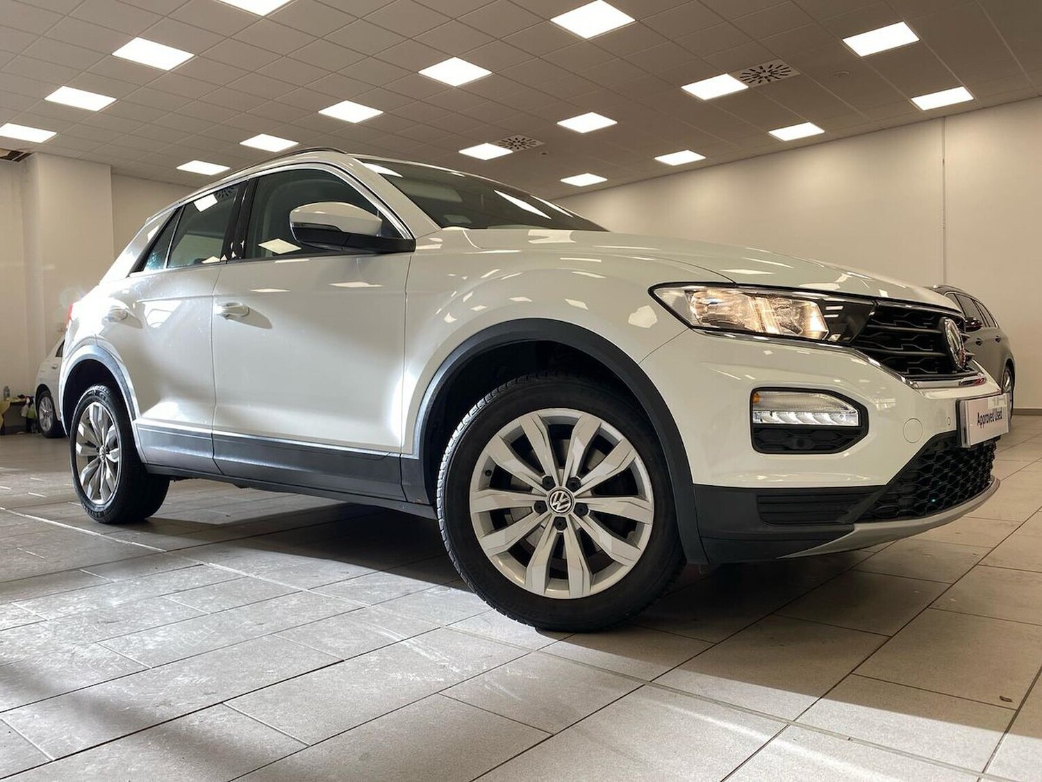 Used Volkswagen T-Roc 2018 for sale - 76605545: Photo 29