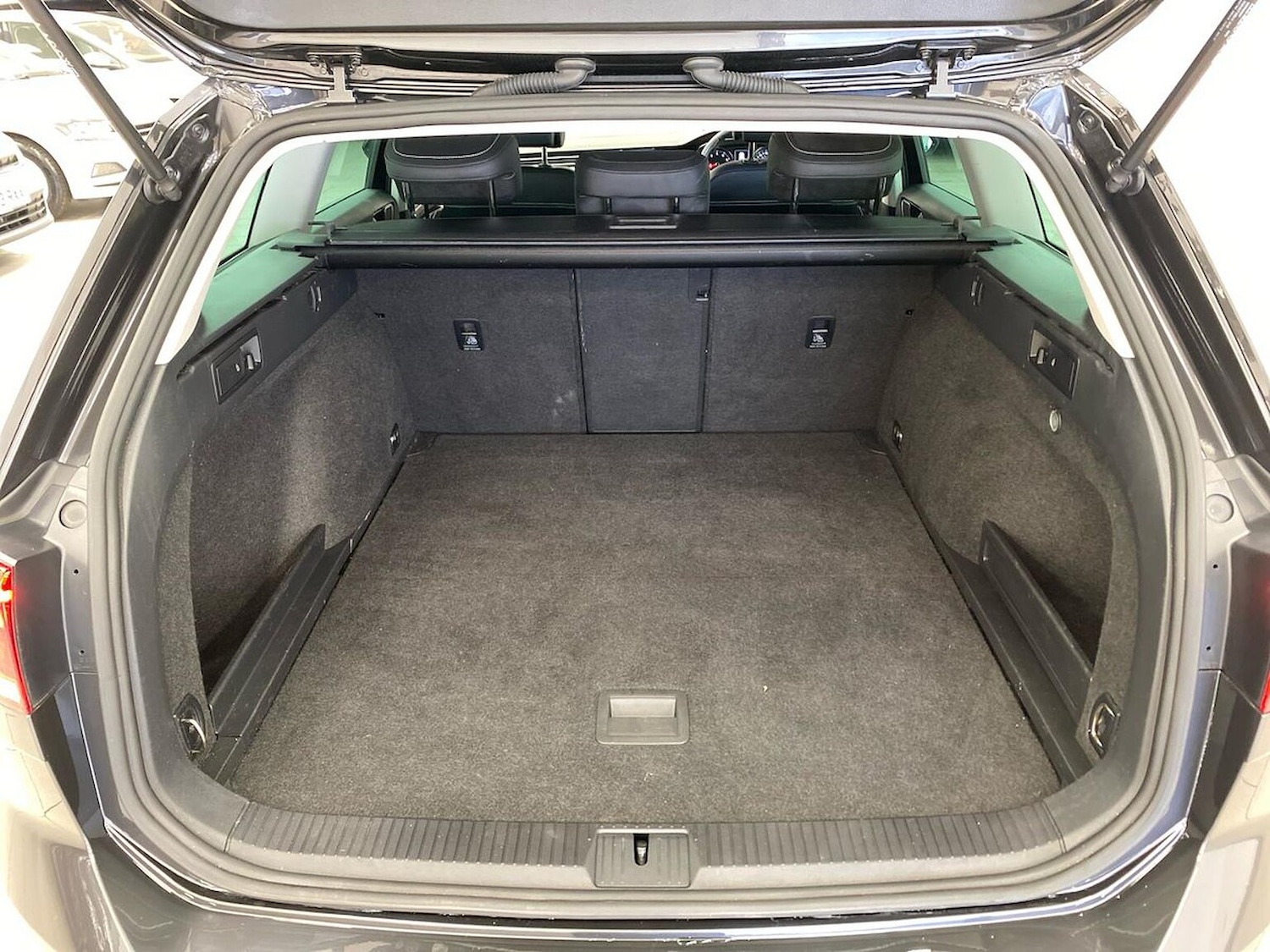 Used Volkswagen Passat 2022 for sale - 76566535: Photo 17