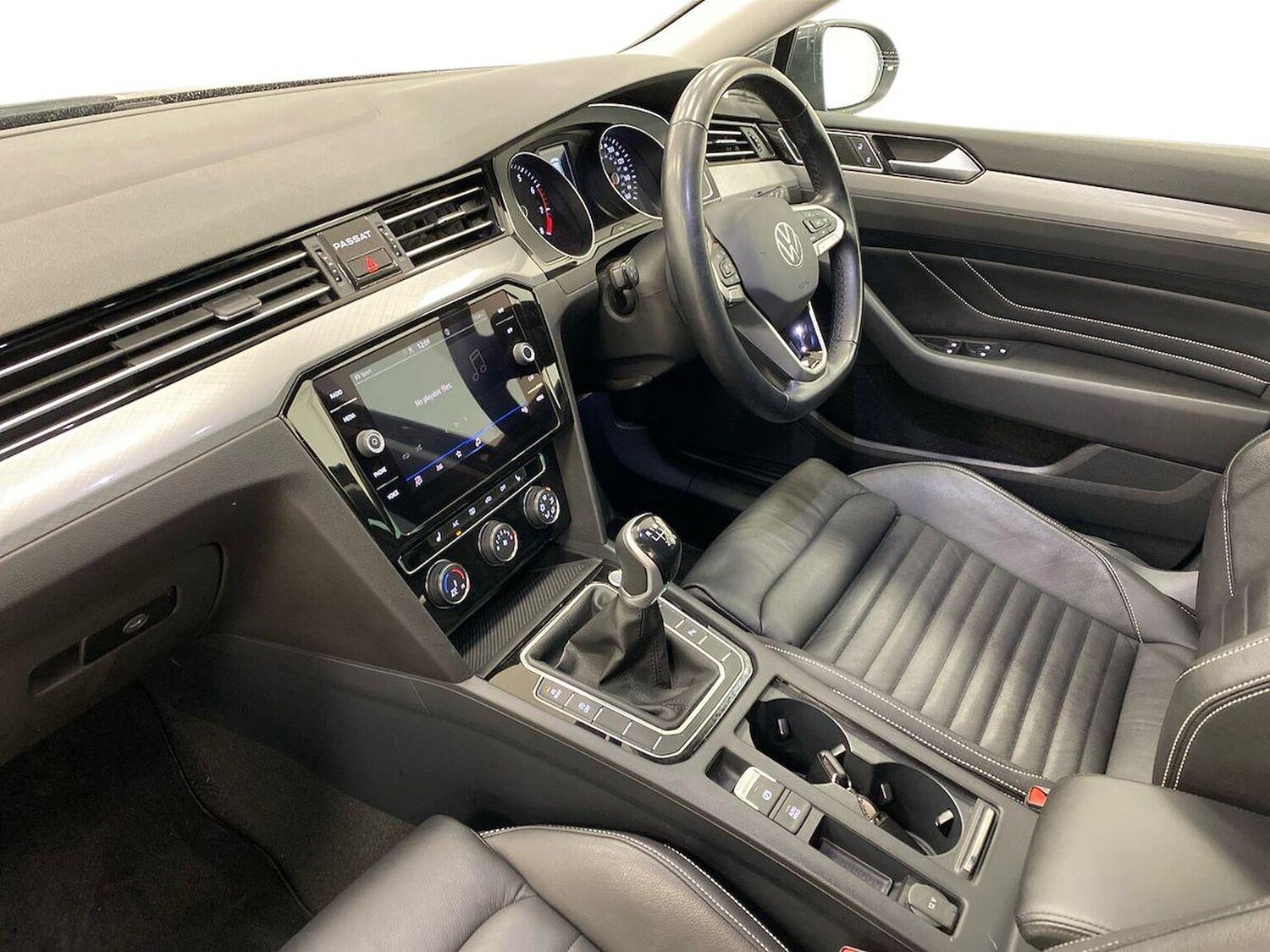 Used Volkswagen Passat 2022 for sale - 76566535: Photo 7