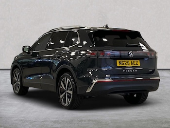 Used Volkswagen Tiguan 2025 for sale - 75530005: Photo
