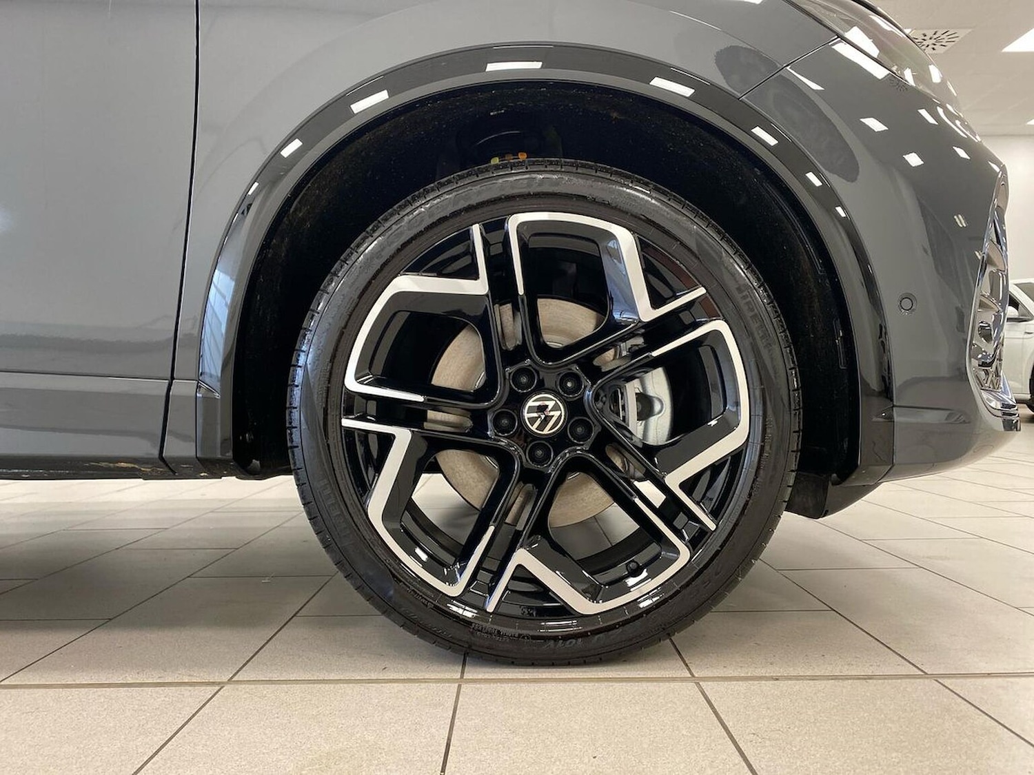 Used Volkswagen Tiguan 2025 for sale - 76490623: Photo 6