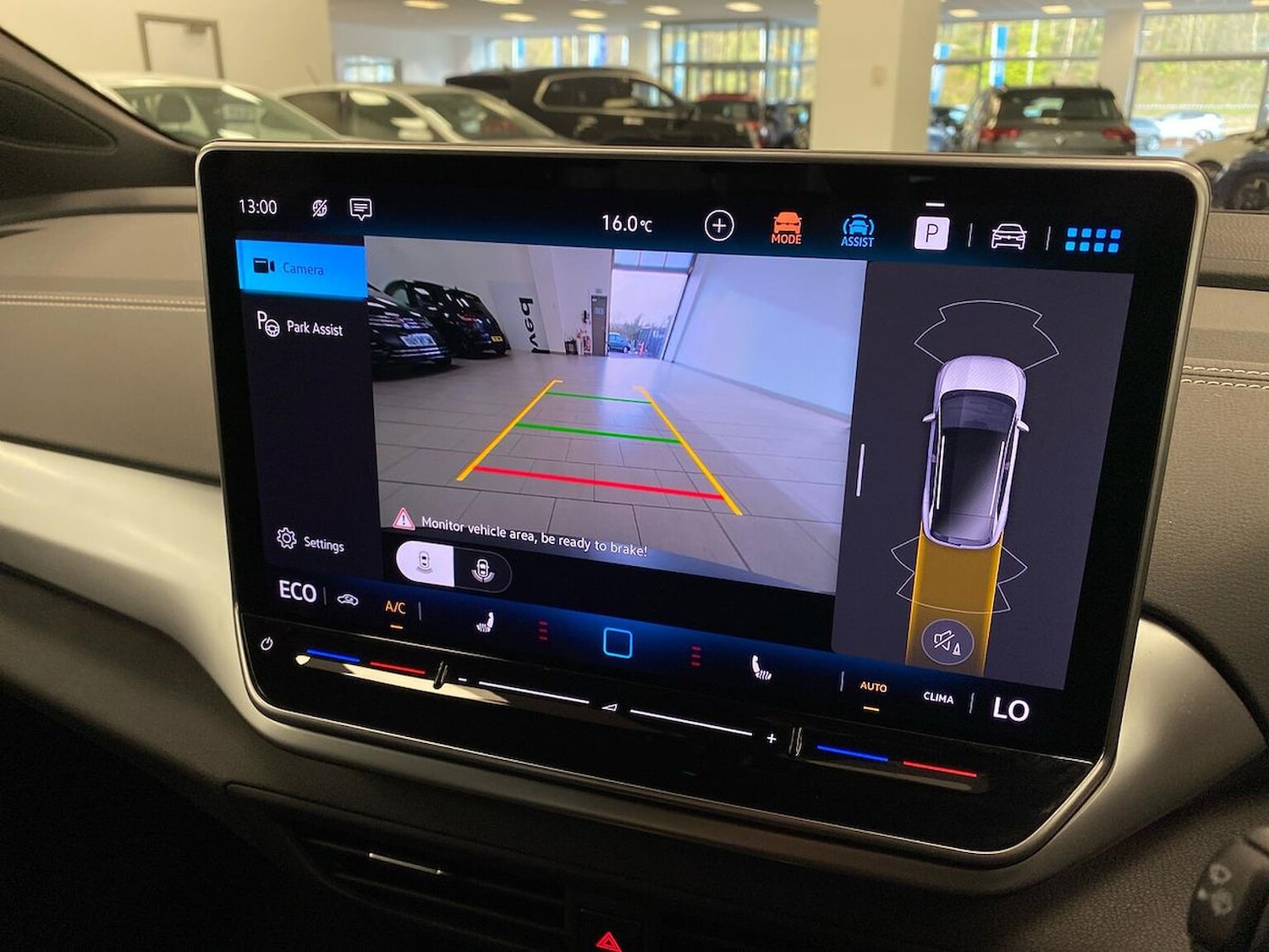 Used Volkswagen ID.4 2024 for sale - 76559808: Photo 23