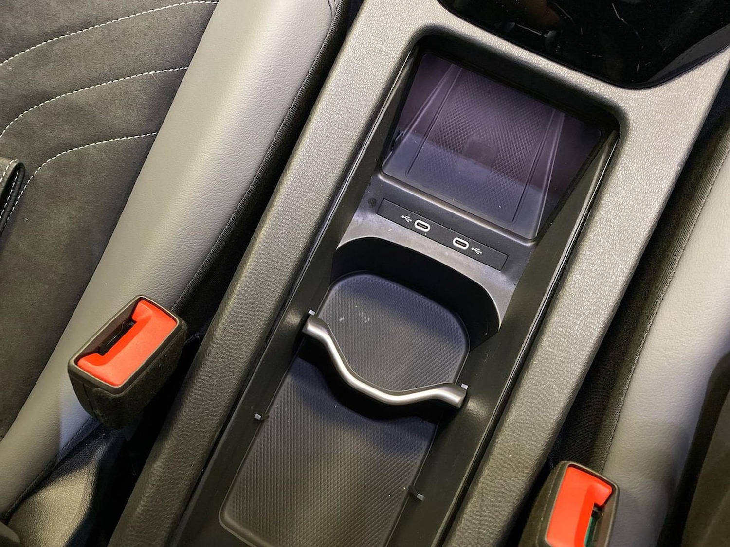 Used Volkswagen ID.4 2024 for sale - 76559808: Photo 29