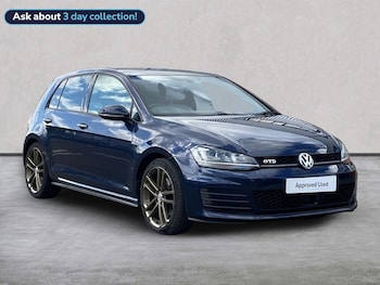 Volkswagen - Golf