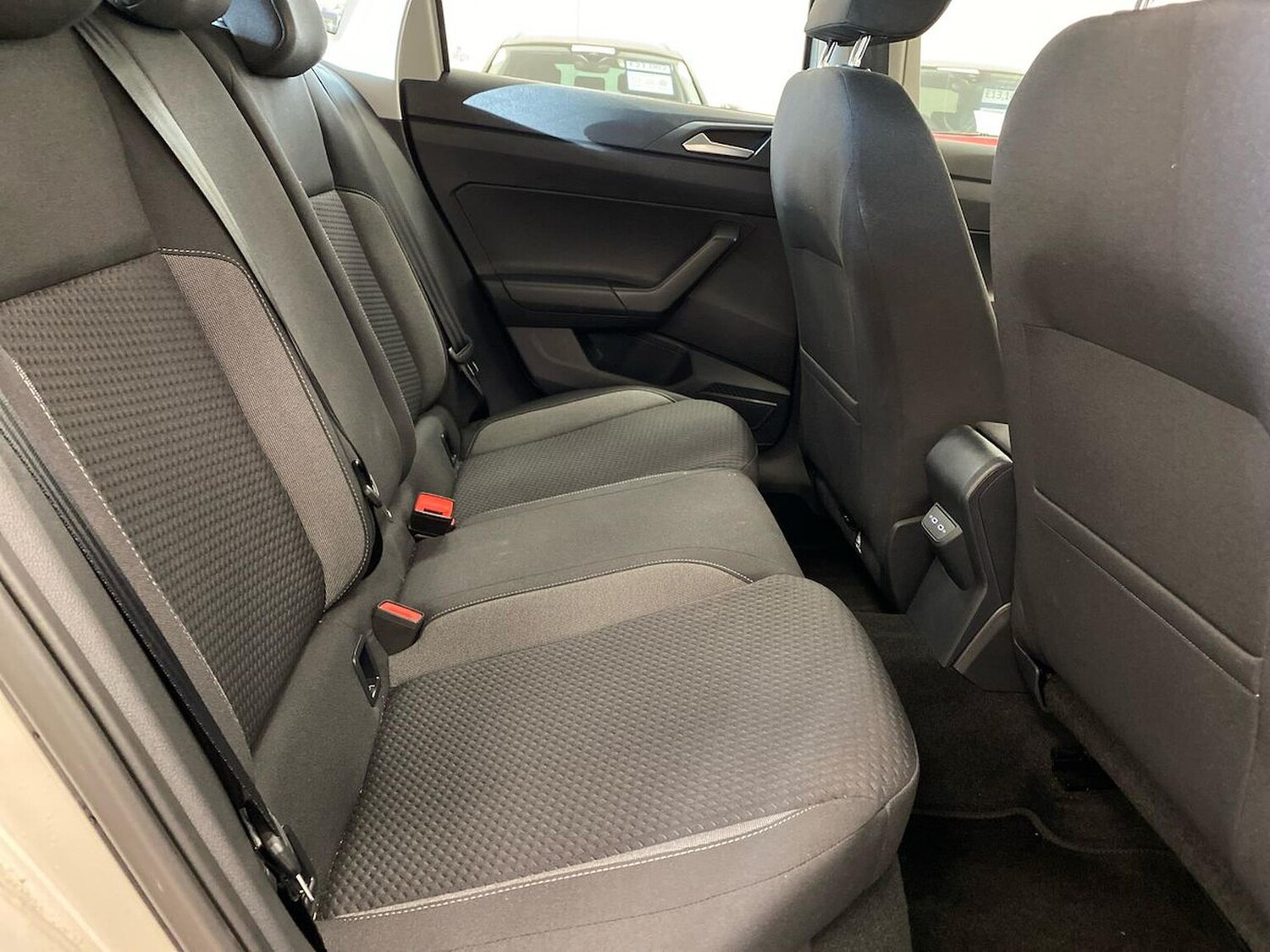 Used Volkswagen Polo 2022 for sale - 76682601: Photo 32