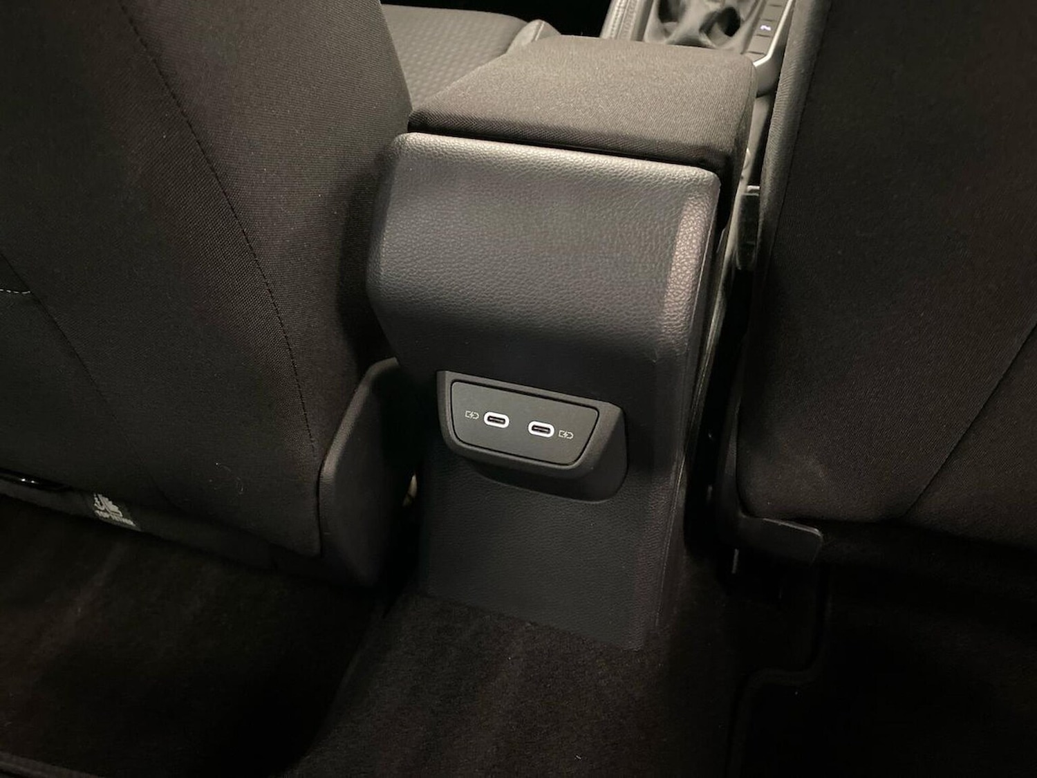 Used Volkswagen Polo 2022 for sale - 76682601: Photo 37