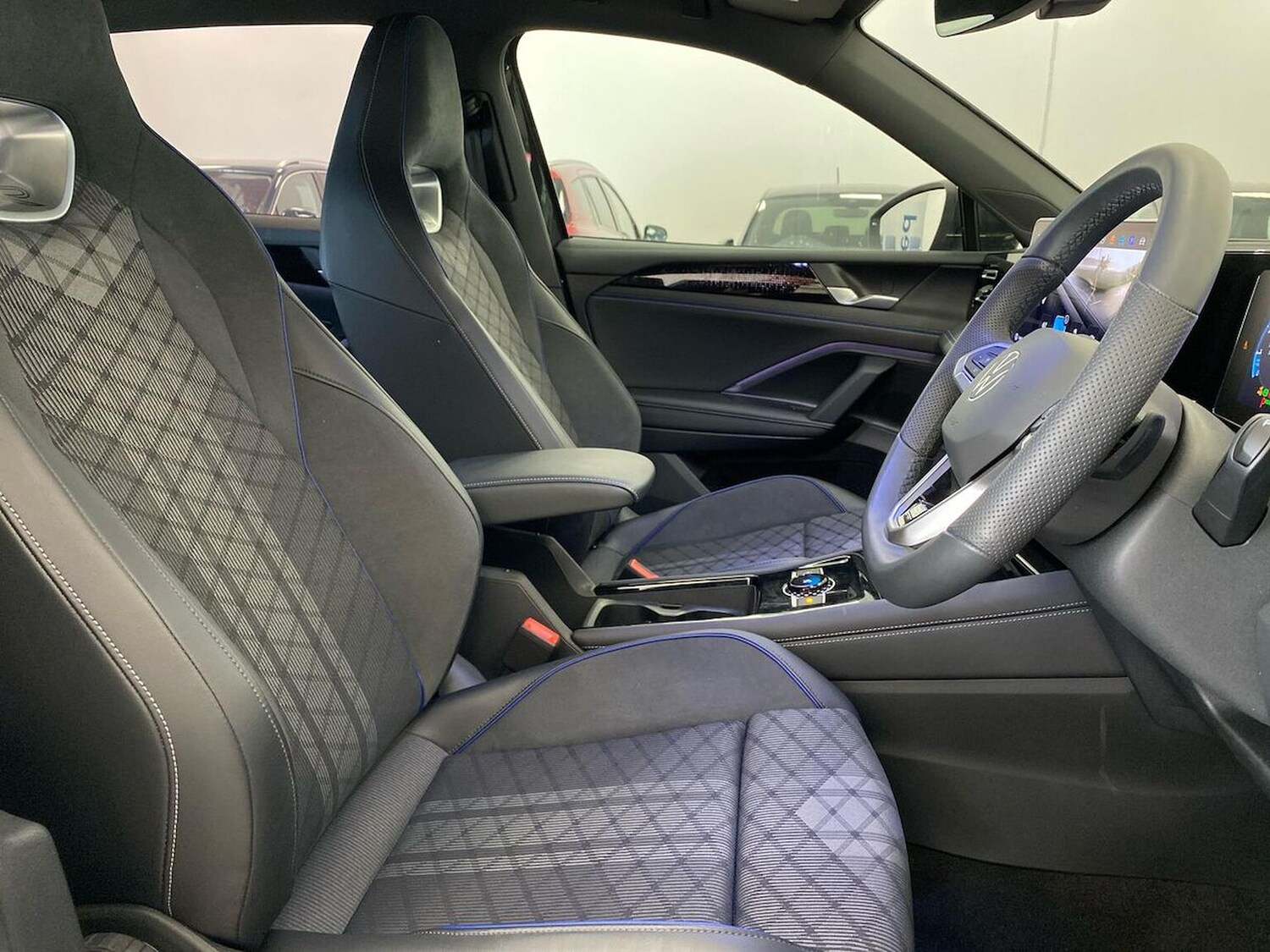 Used Volkswagen Tiguan 2025 for sale - 78194776: Photo 31