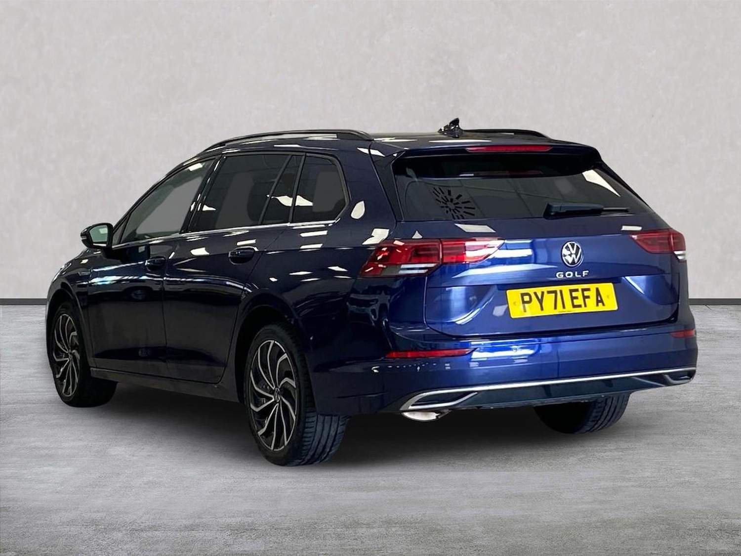 Used Volkswagen Golf 2021 for sale - 78194480: Photo 2