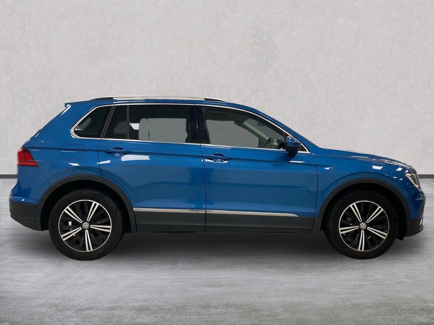 Used Volkswagen Tiguan 2019 for sale - 76571029: Photo 3