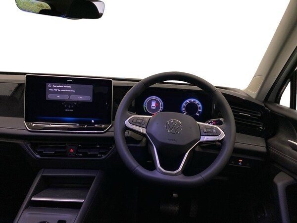 Used Volkswagen Tiguan 2025 for sale - 75491033: Photo 9