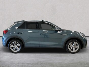 Used Volkswagen T-Roc 2025 for sale - 76040777: Photo 3