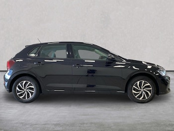 Used Volkswagen Polo 2023 for sale - 79386127: Photo