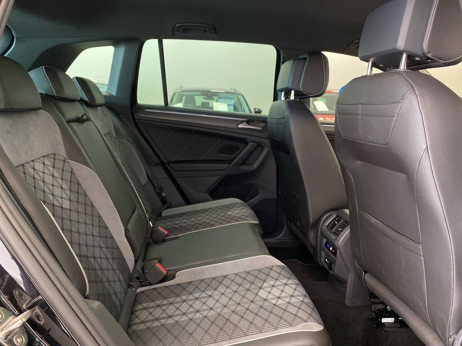 Used Volkswagen Tiguan 2023 for sale - 78194490: Photo 37