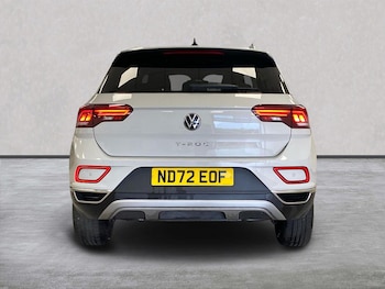 Used Volkswagen T-Roc 2022 for sale - 78734958: Photo