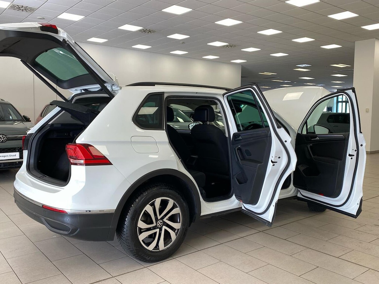 Used Volkswagen Tiguan 2022 for sale - 78194539: Photo 40