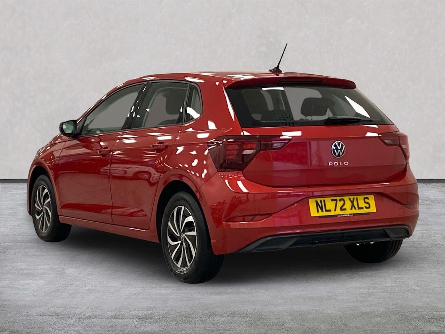 Used Volkswagen Polo 2022 for sale - 76951201: Photo 2