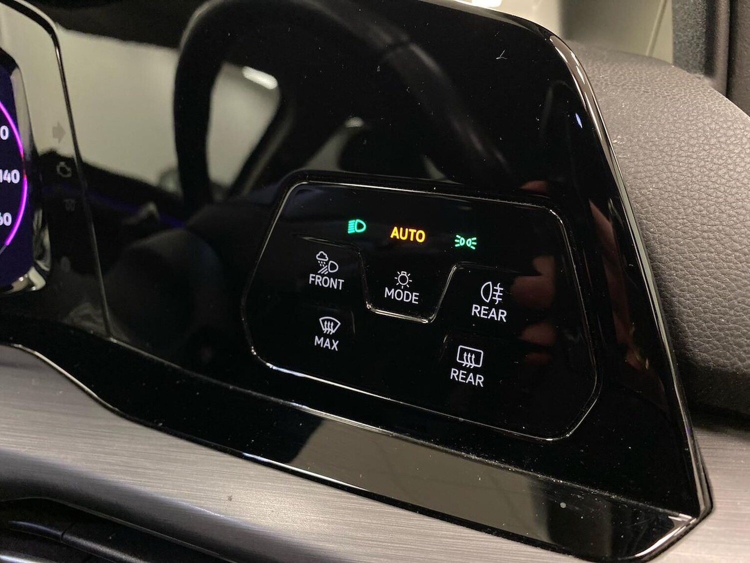 Used Volkswagen Golf 2023 for sale - 77487468: Photo 22