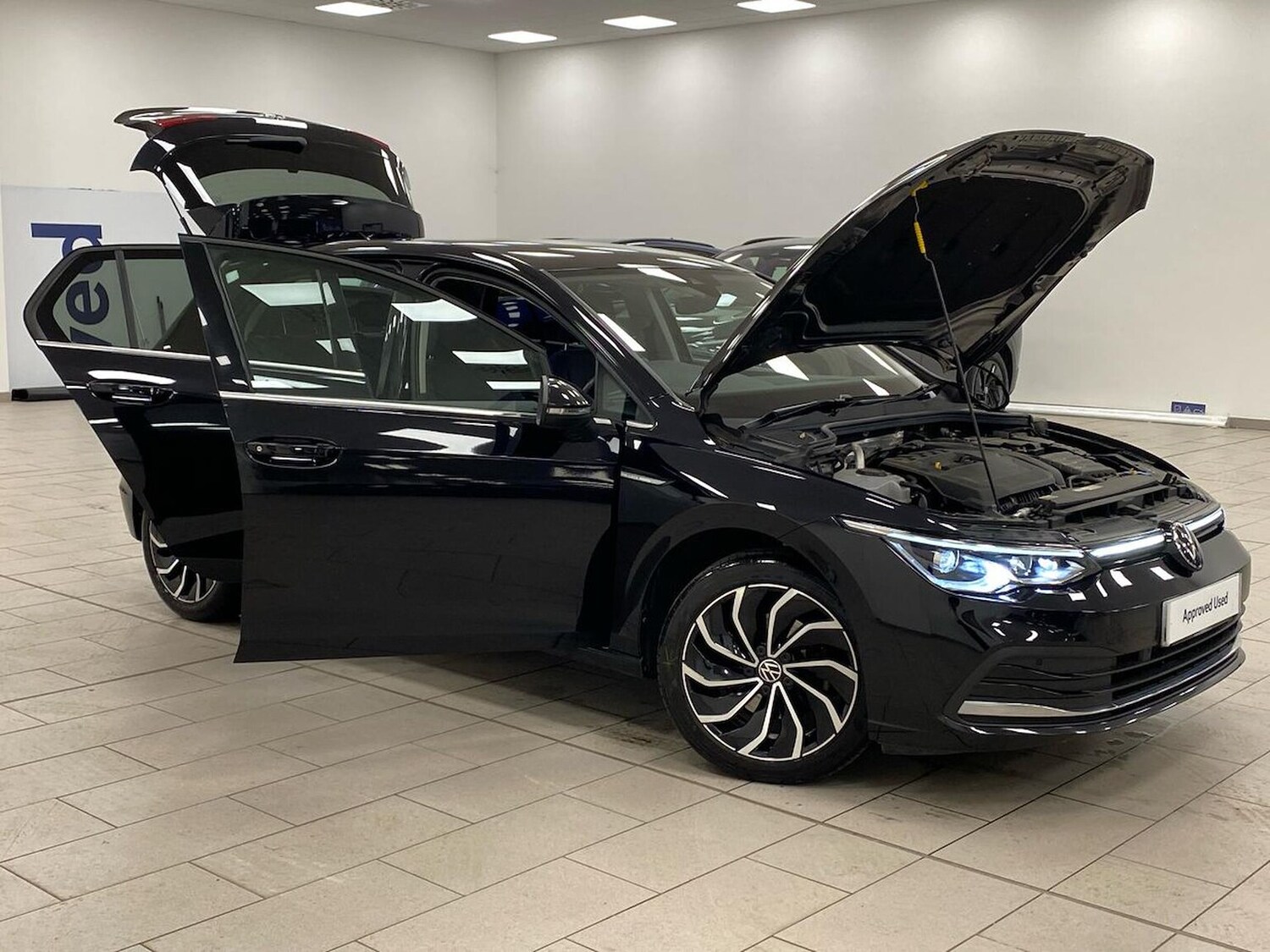 Used Volkswagen Golf 2023 for sale - 77487468: Photo 40