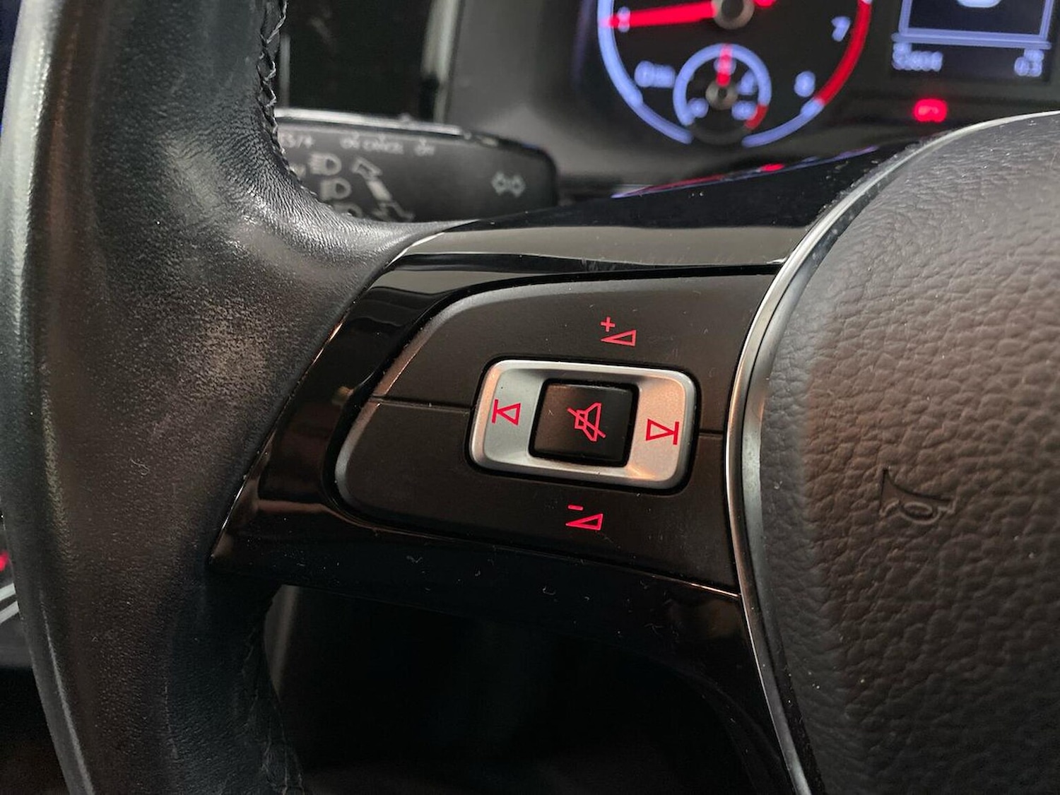 Used Volkswagen Polo 2019 for sale - 76547681: Photo 27