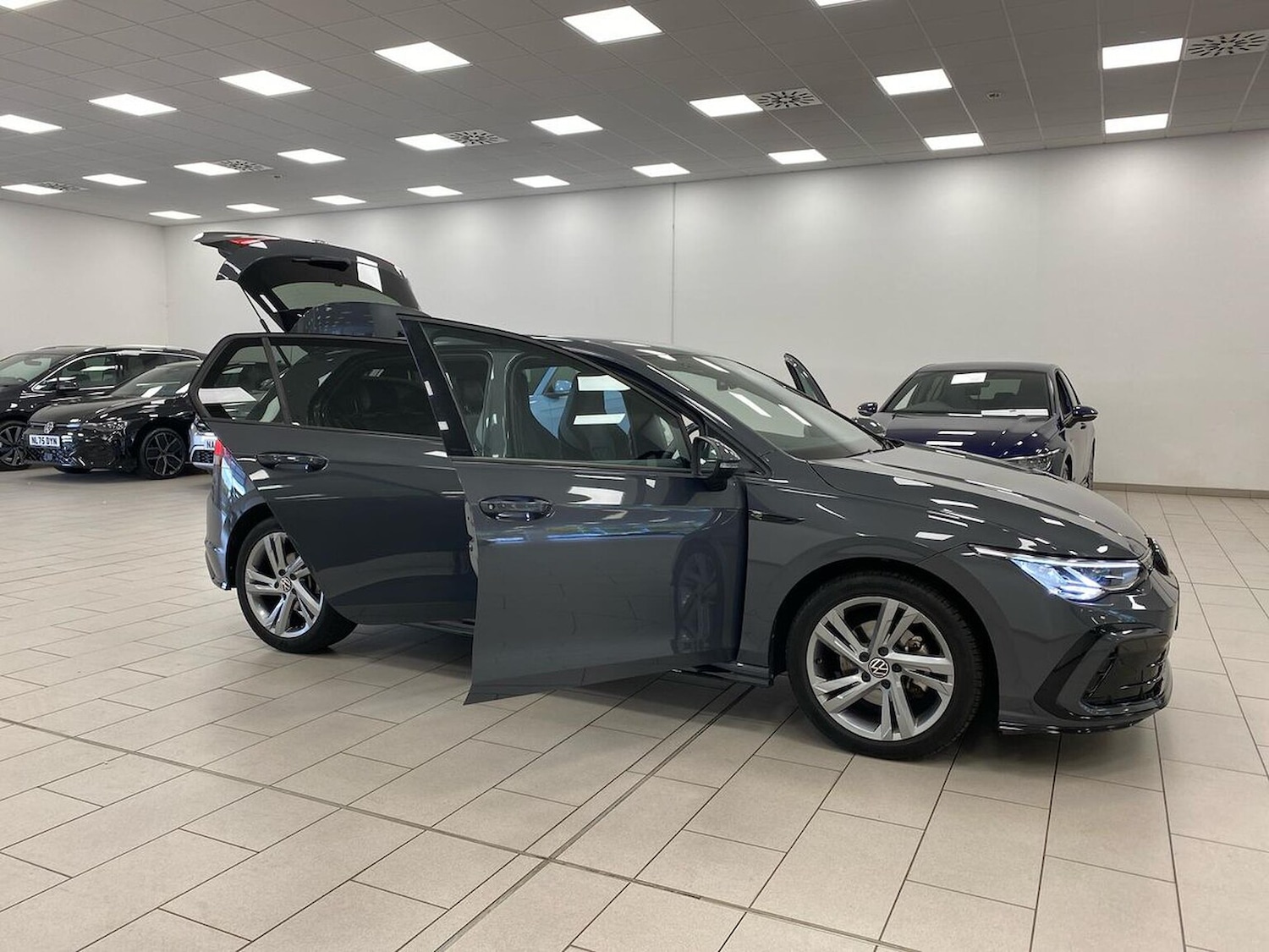 Used Volkswagen Golf 2021 for sale - 76212056: Photo 38