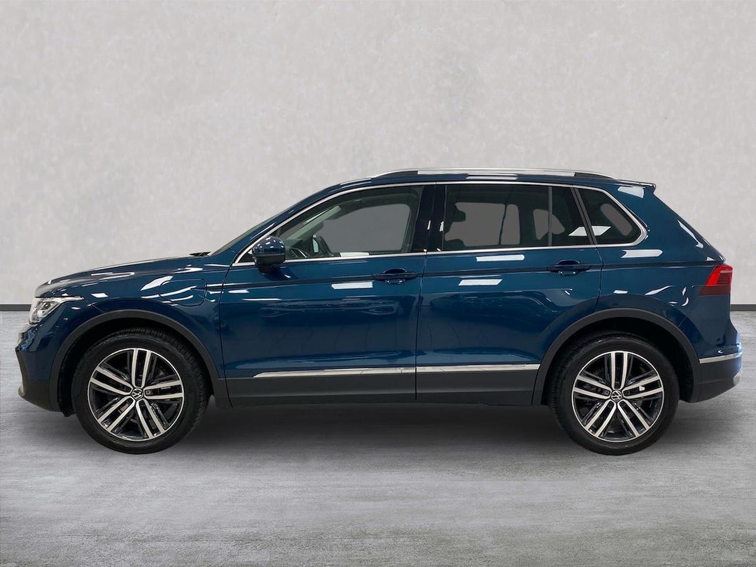 Used Volkswagen Tiguan 2023 for sale - 76347053: Photo 19