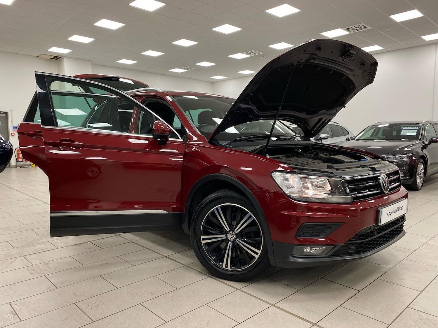 Used Volkswagen Tiguan 2018 for sale - 76719409: Photo 39