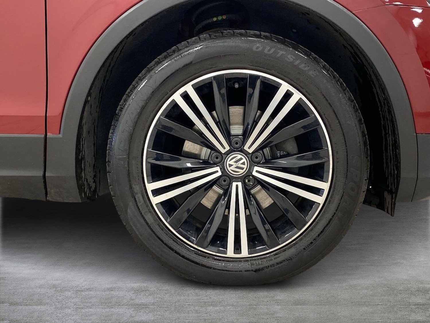 Used Volkswagen Tiguan 2018 for sale - 76719409: Photo 6