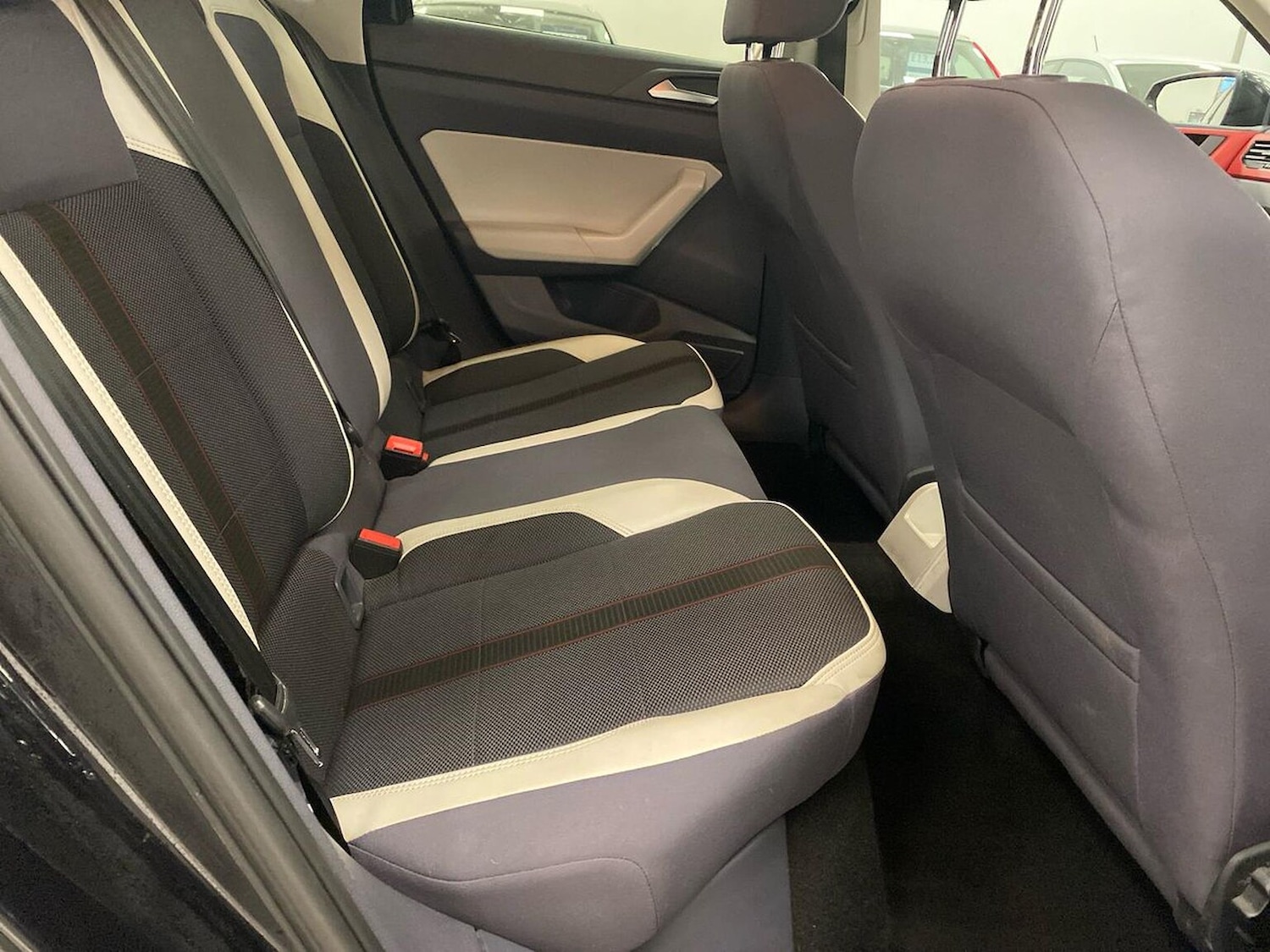 Used Volkswagen Polo 2018 for sale - 76777336: Photo 37