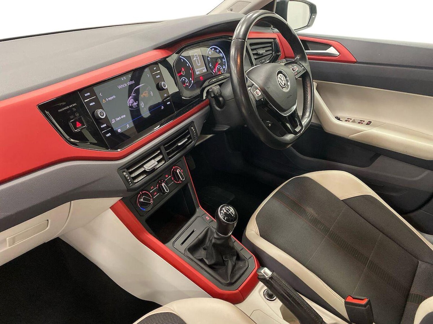 Used Volkswagen Polo 2018 for sale - 76777336: Photo 7