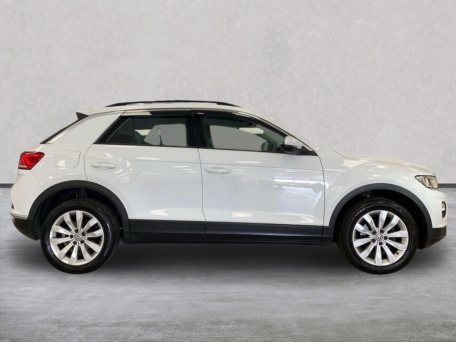 Used Volkswagen T-Roc 2020 for sale - 78194404: Photo 3