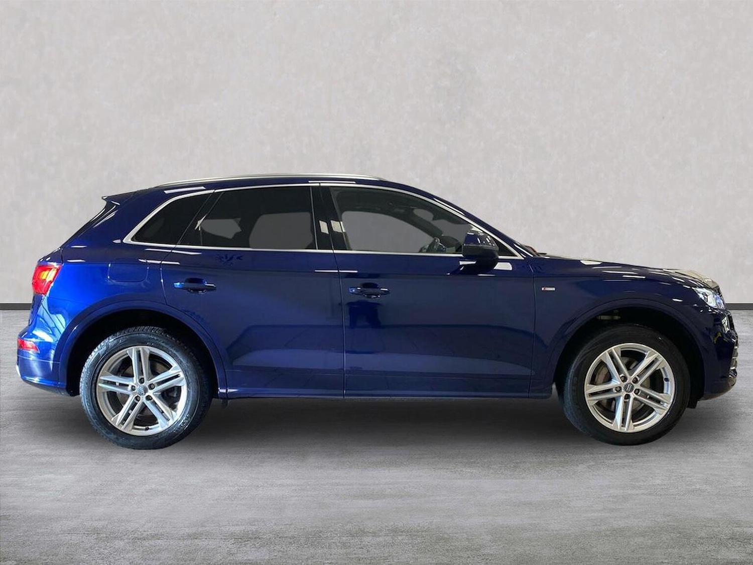 Used Audi Q5 2017 for sale - 76605546: Photo 3