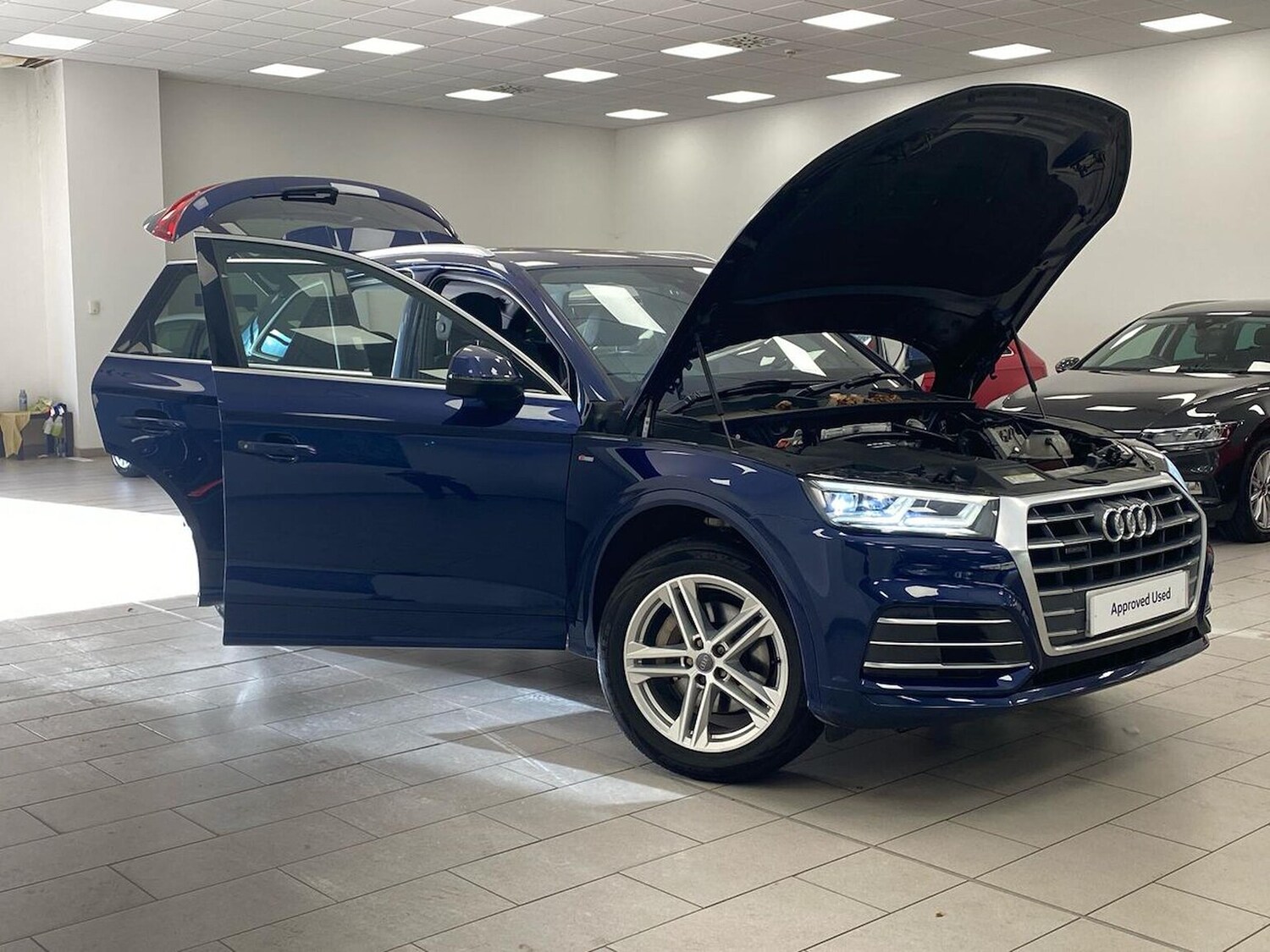 Used Audi Q5 2017 for sale - 76605546: Photo 40