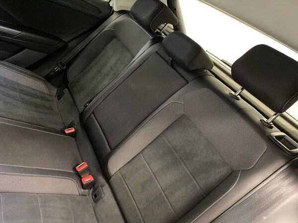 Used Volkswagen T-Roc 2023 for sale - 75677200: Photo 16