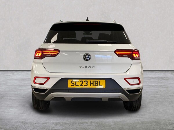 Used Volkswagen T-Roc 2023 for sale - 75677200: Photo 4