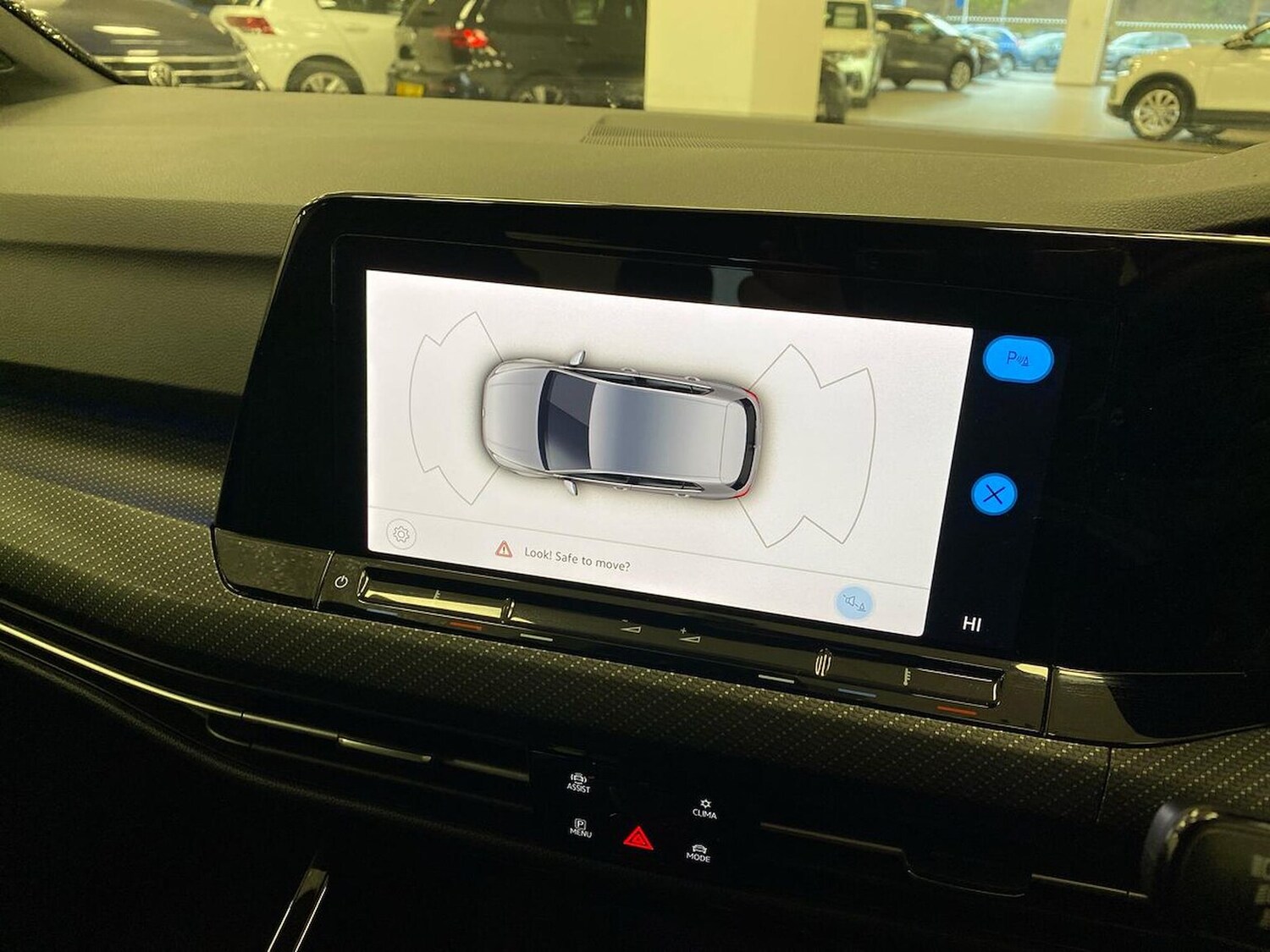 Used Volkswagen Golf 2023 for sale - 77896234: Photo 23