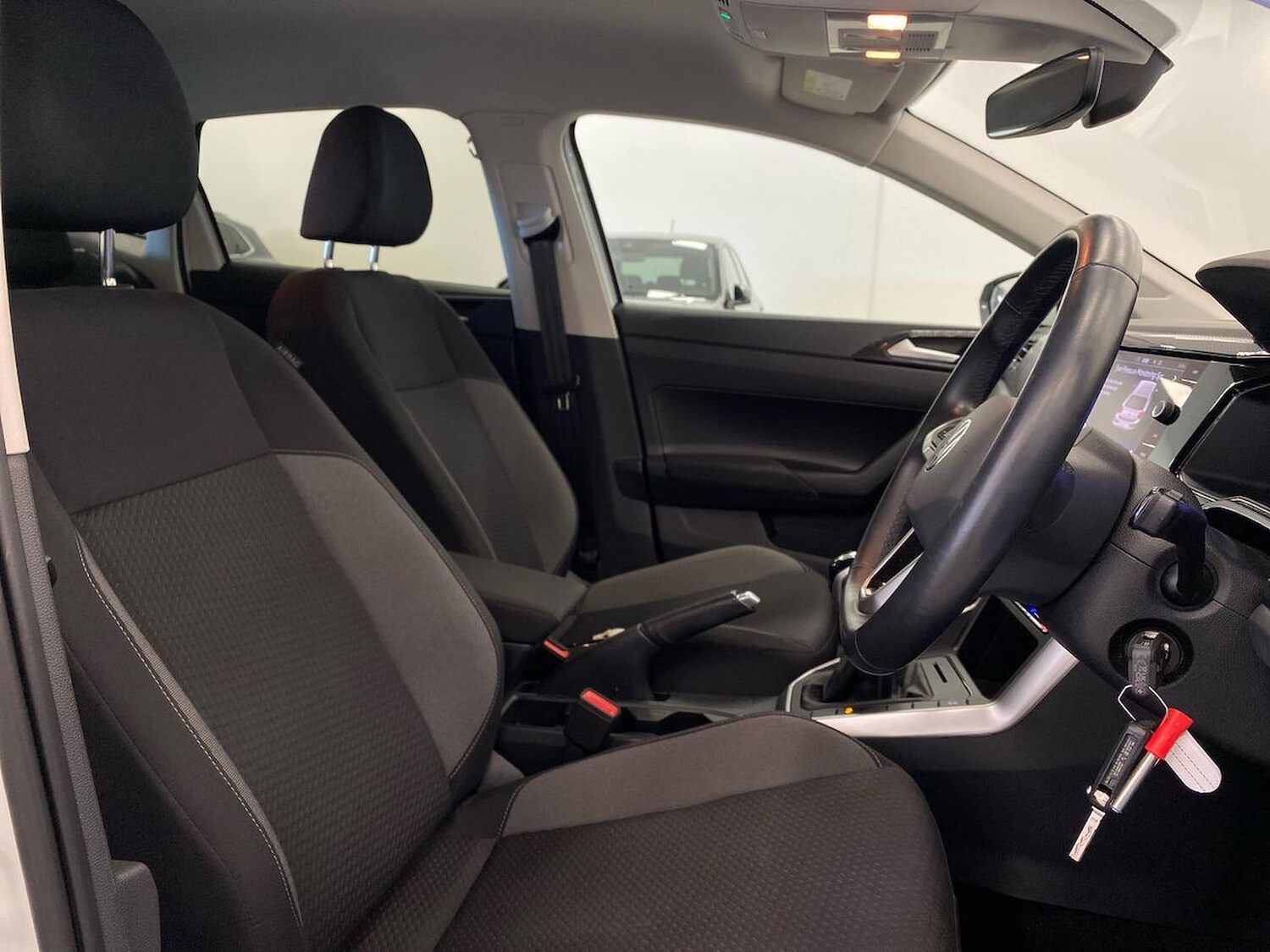 Used Volkswagen Polo 2023 for sale - 78194433: Photo 31