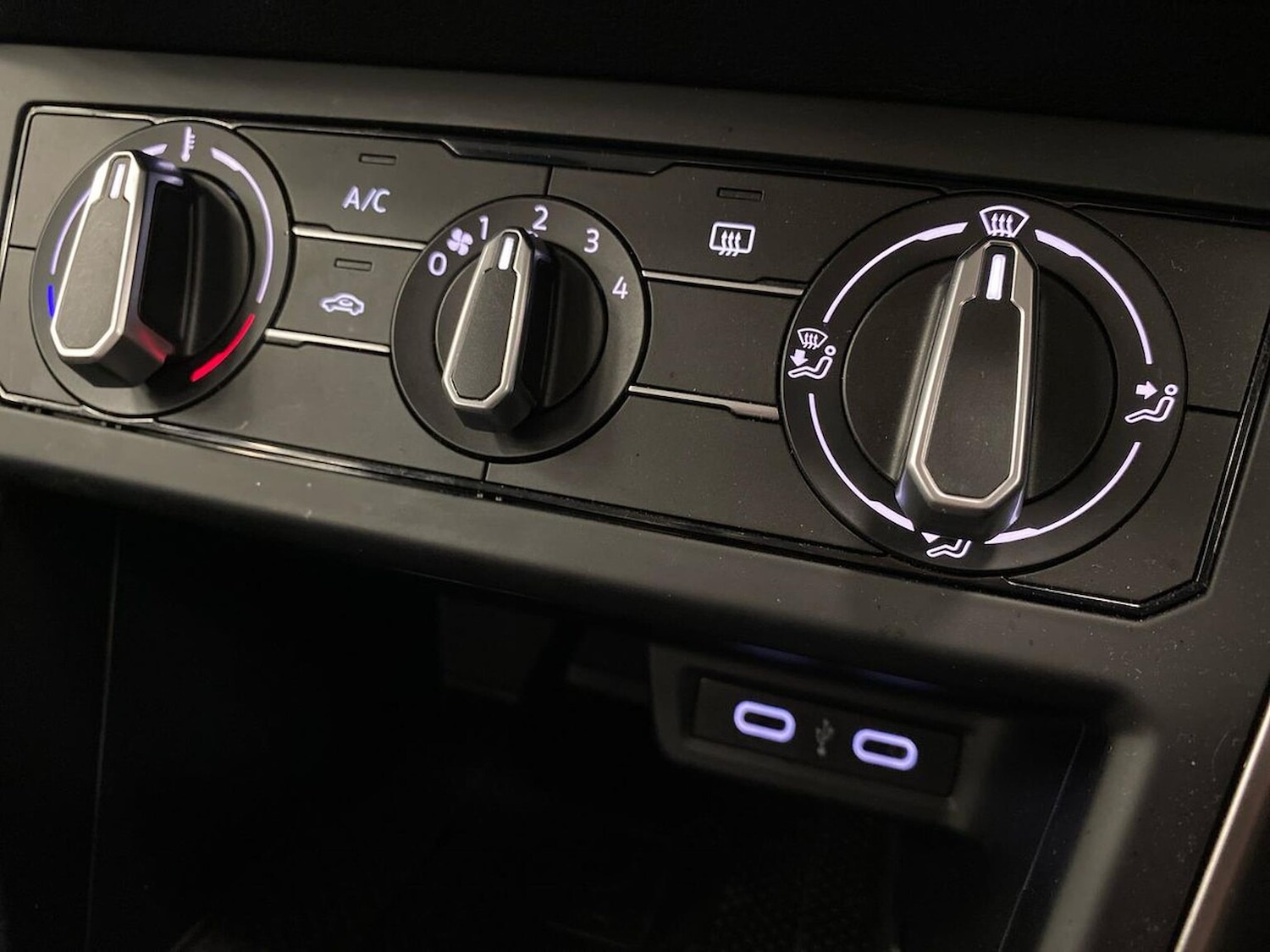 Used Volkswagen Taigo 2022 for sale - 76497346: Photo 12