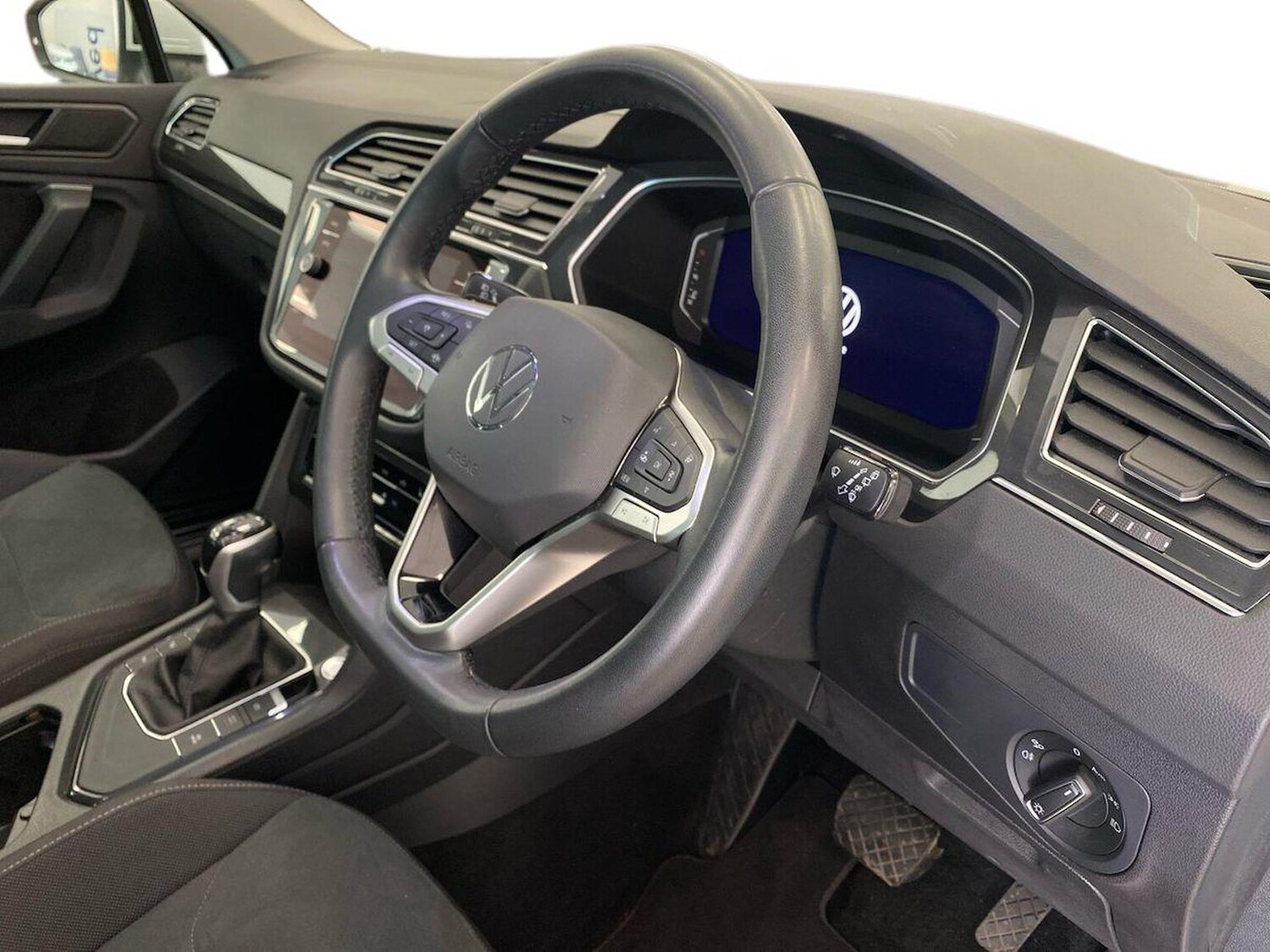 Used Volkswagen Tiguan 2023 for sale - 78194418: Photo 15