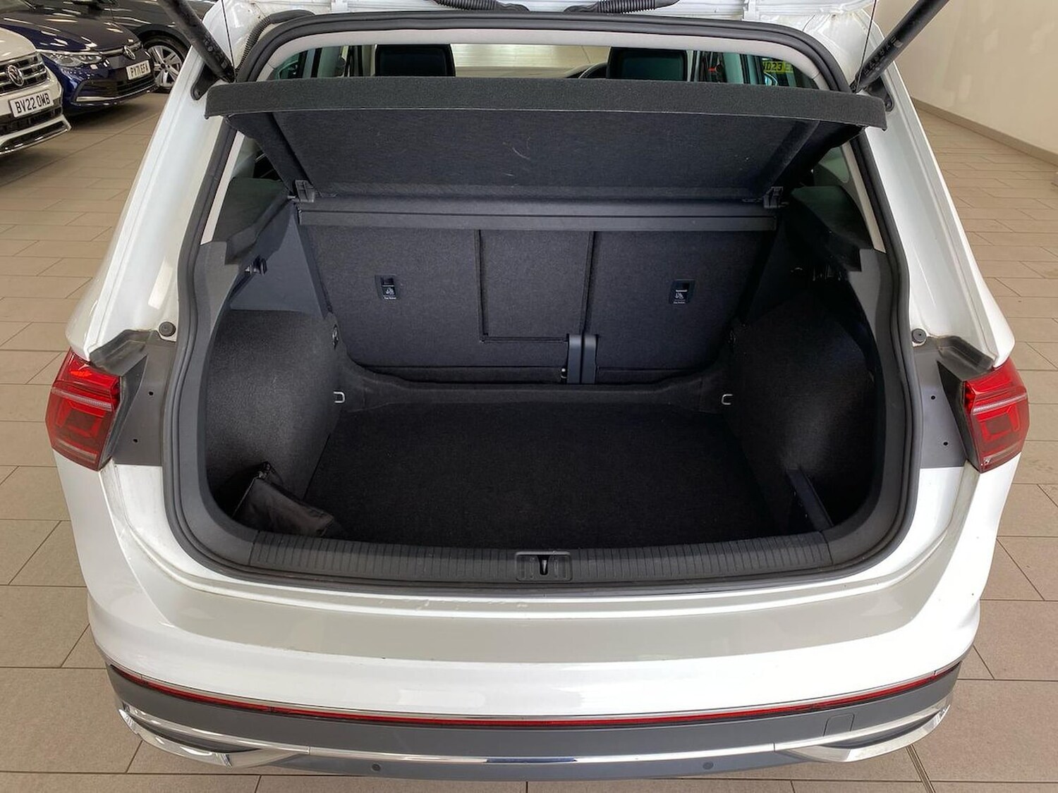 Used Volkswagen Tiguan 2023 for sale - 78194418: Photo 17