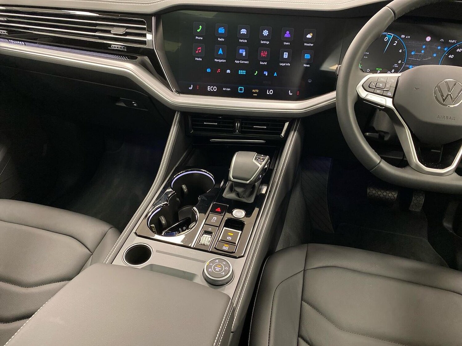 Used Volkswagen Touareg 2025 for sale - 77616706: Photo 13