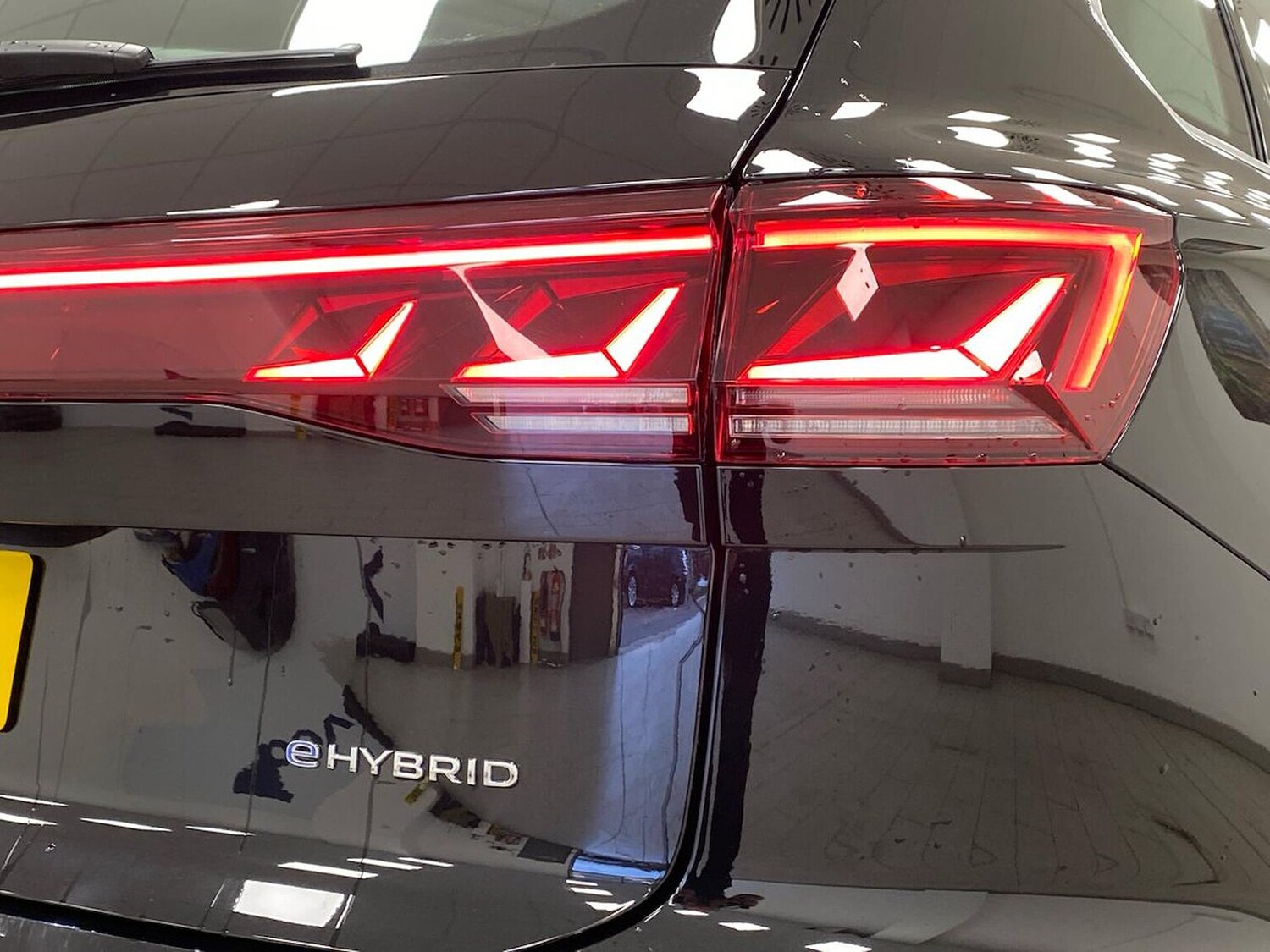 Used Volkswagen Touareg 2025 for sale - 77616706: Photo 36