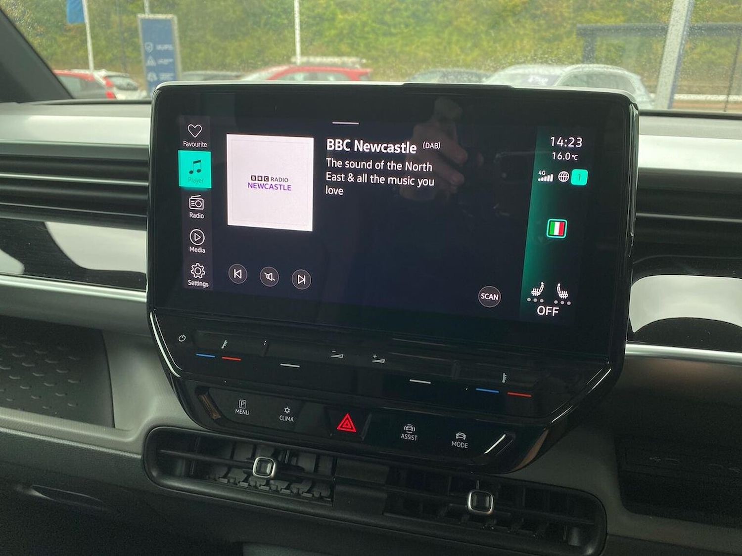 Used Volkswagen ID.Buzz 2024 for sale - 75632948: Photo 11