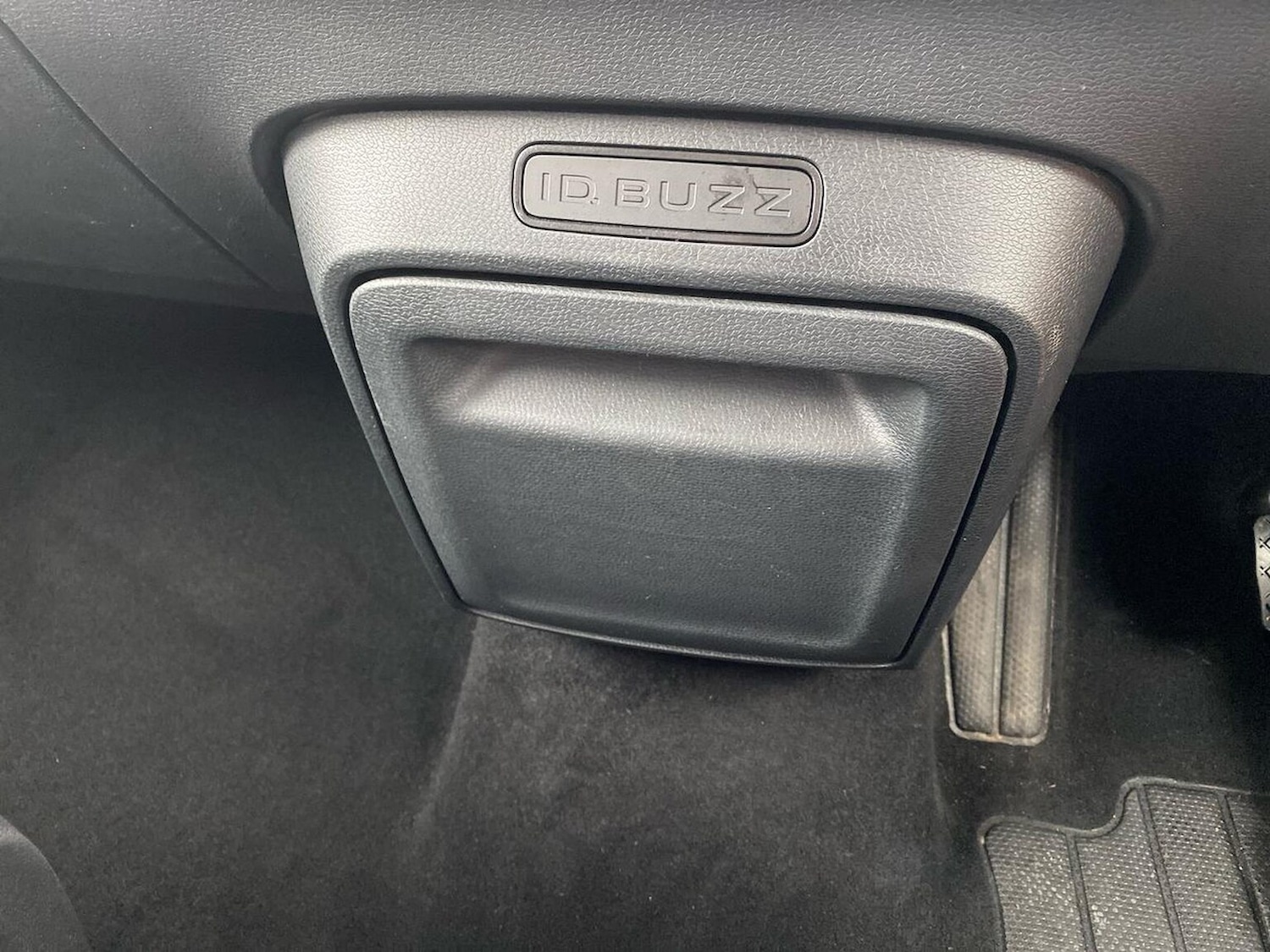 Used Volkswagen ID.Buzz 2024 for sale - 75632948: Photo 14