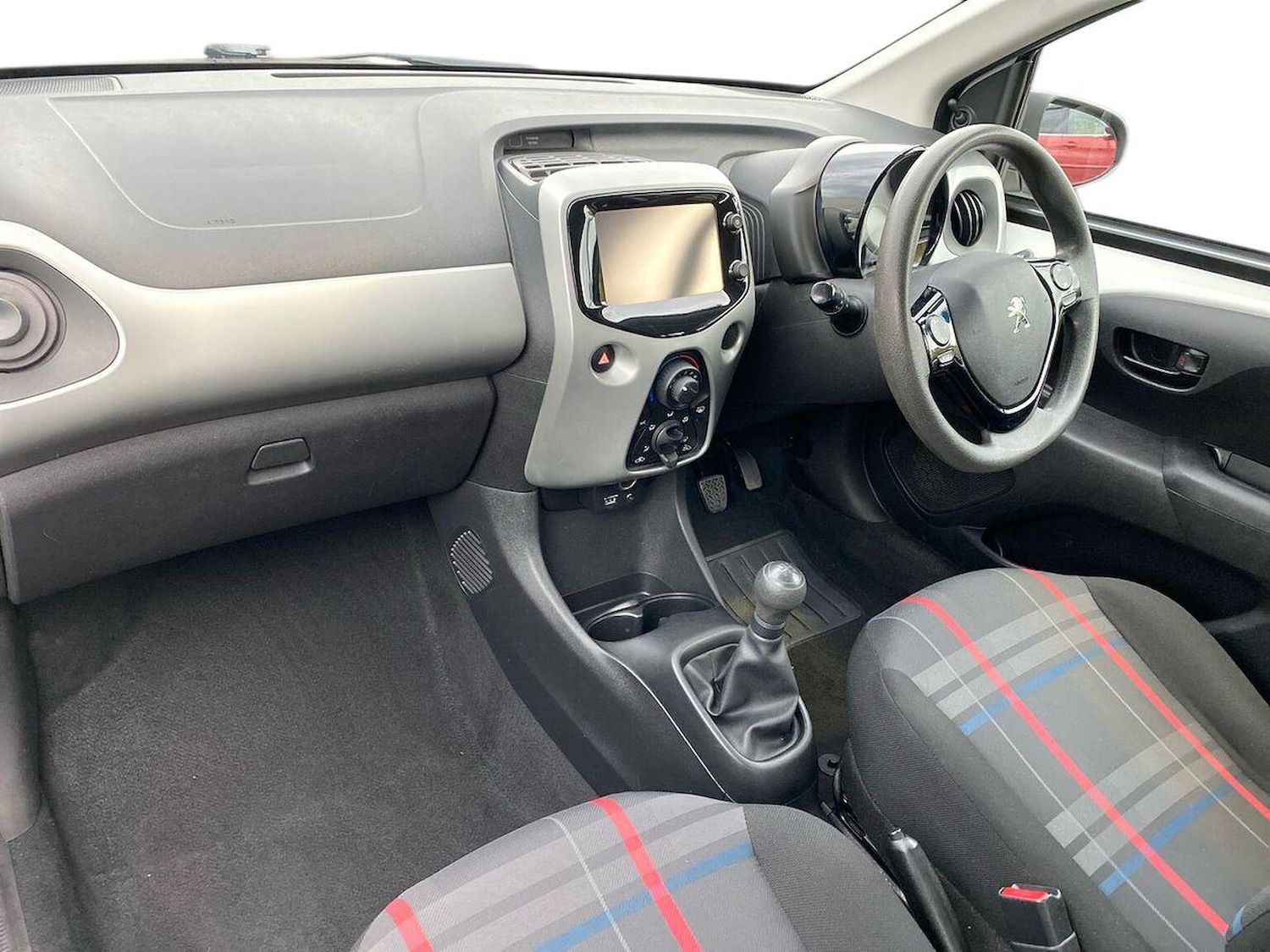 Used Peugeot 108 2014 for sale - 76193246: Photo 7