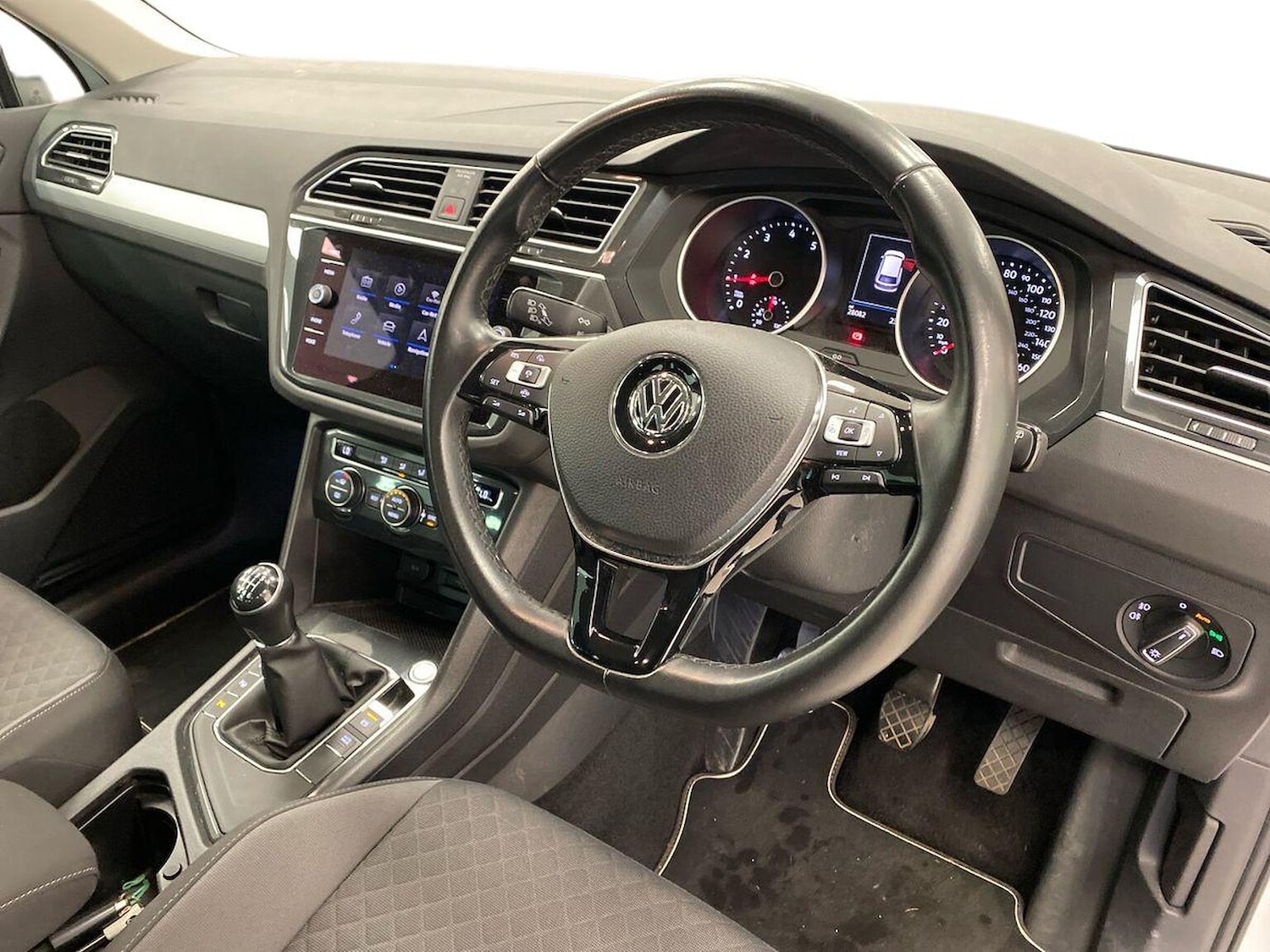 Used Volkswagen Tiguan 2019 for sale - 76681765: Photo 15