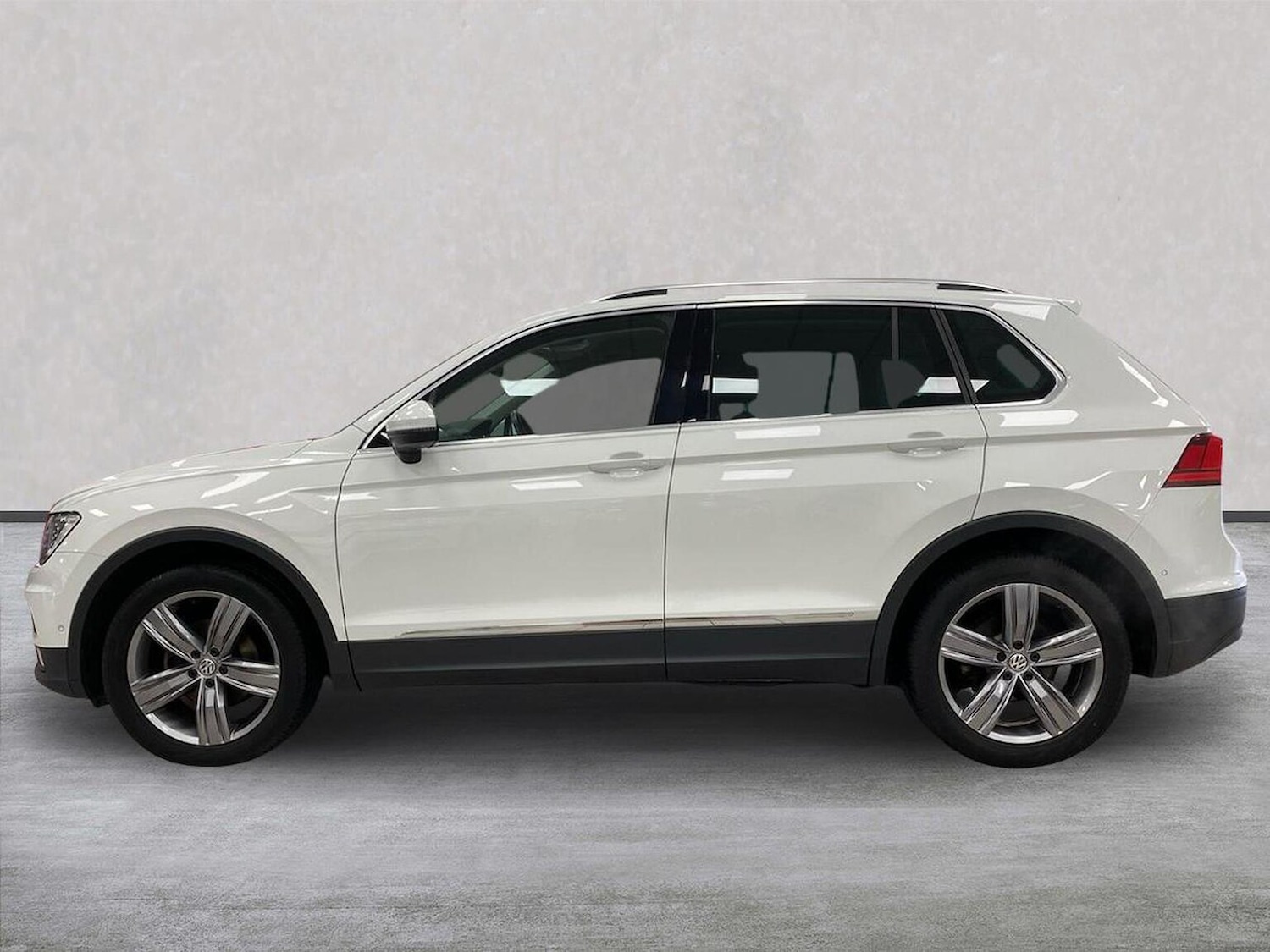Used Volkswagen Tiguan 2019 for sale - 76681765: Photo 19