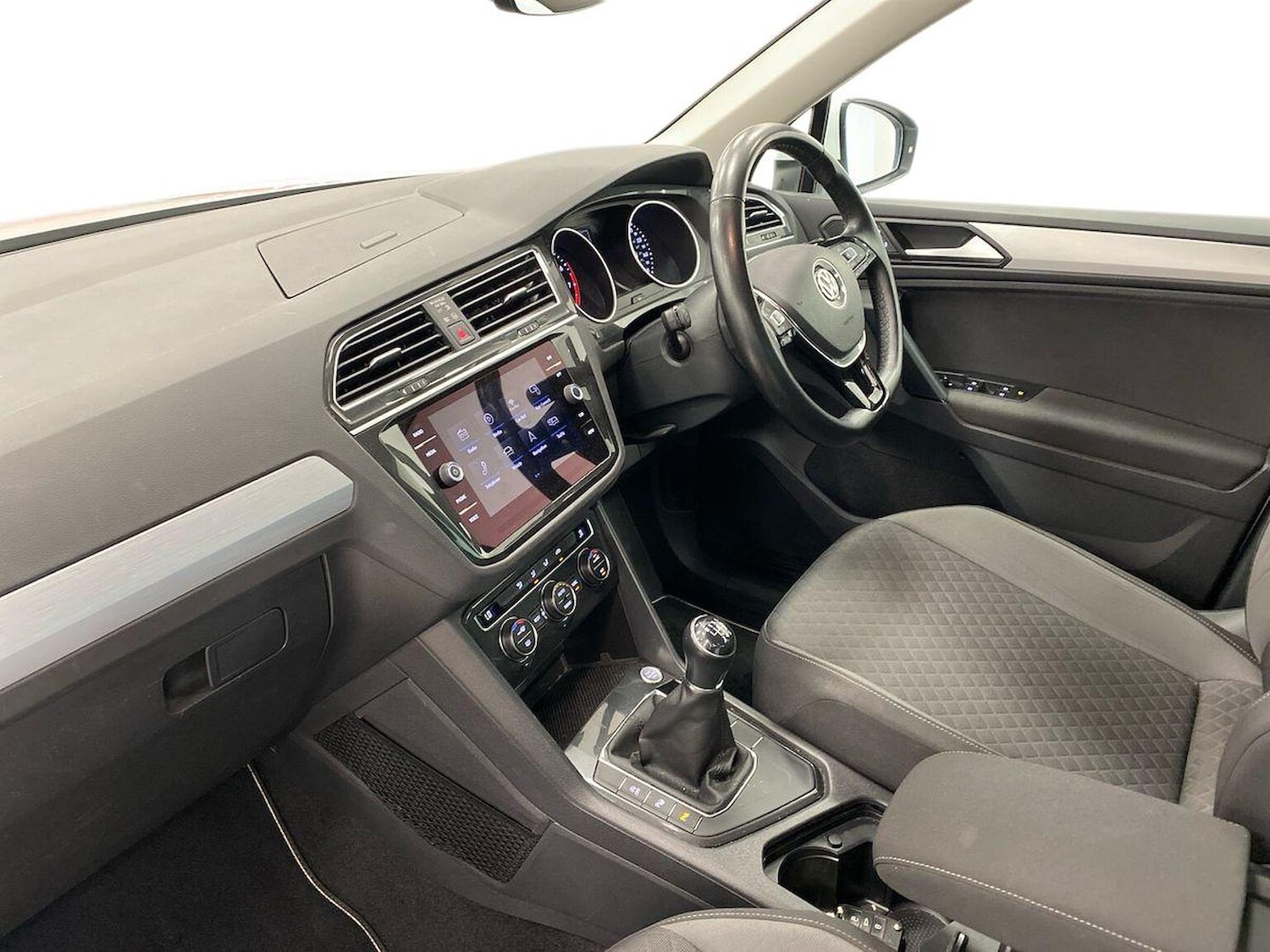 Used Volkswagen Tiguan 2019 for sale - 76681765: Photo 7