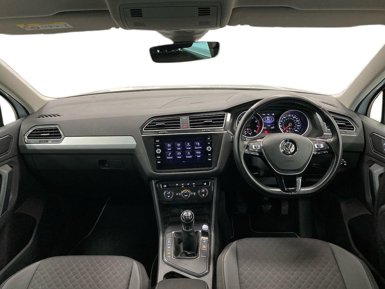 Used Volkswagen Tiguan 2019 for sale - 76681765: Photo 8